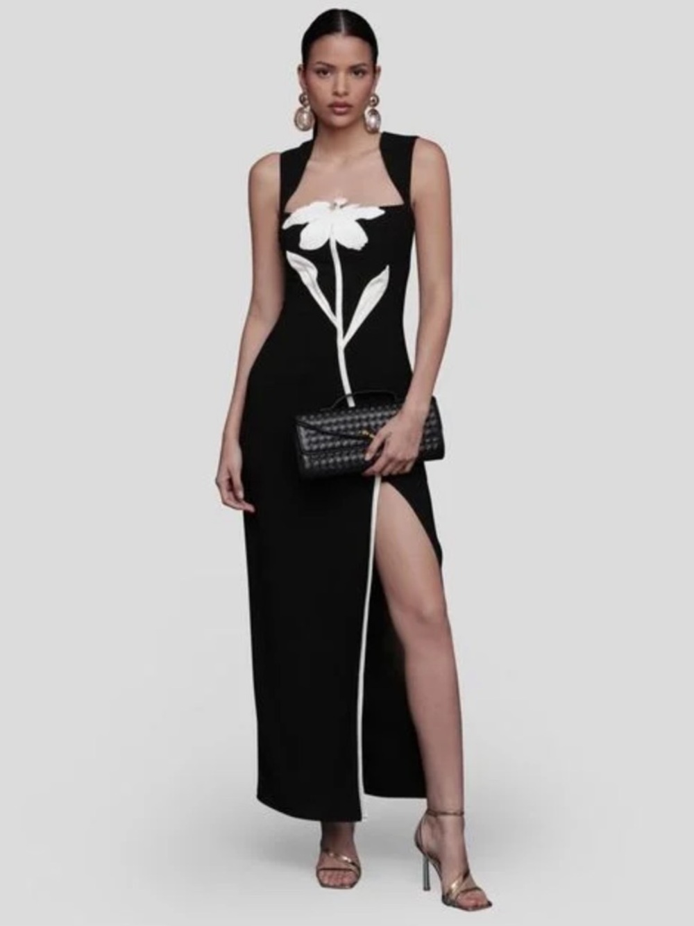 NWT Avec Les Filles Women's Black Floral Applique Maxi Dress 4